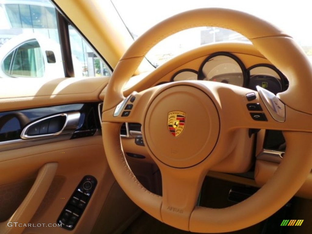 2015 Porsche Panamera S Luxor Beige Steering Wheel Photo #96989568