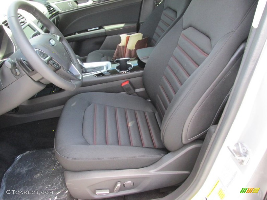 2015 Fusion SE - Ingot Silver Metallic / Charcoal Black photo #23