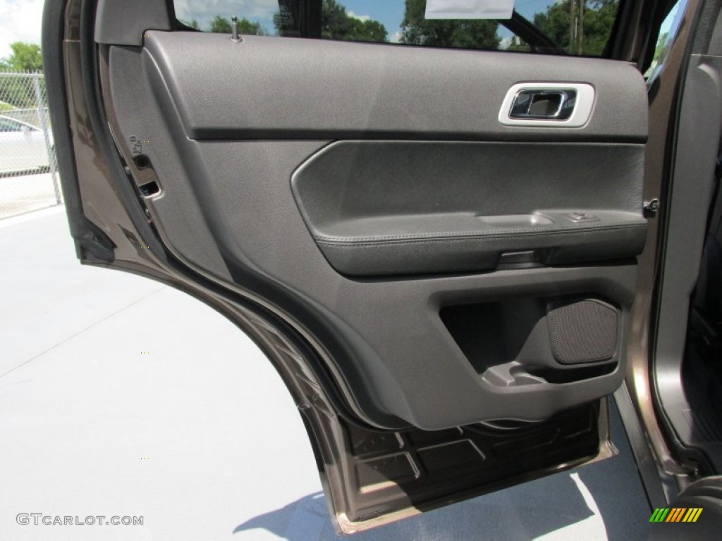 2015 Explorer XLT - Caribou / Charcoal Black photo #20