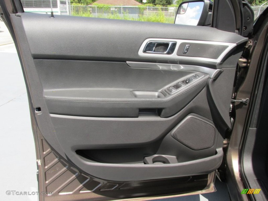 2015 Explorer XLT - Caribou / Charcoal Black photo #23