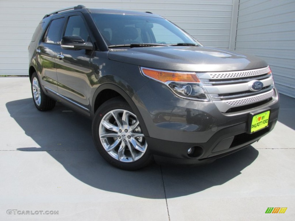 2015 Explorer XLT - Magnetic / Charcoal Black photo #1