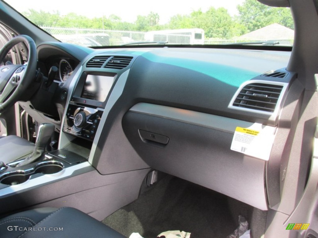 2015 Explorer Sport 4WD - Magnetic / Sport Charcoal Black photo #17