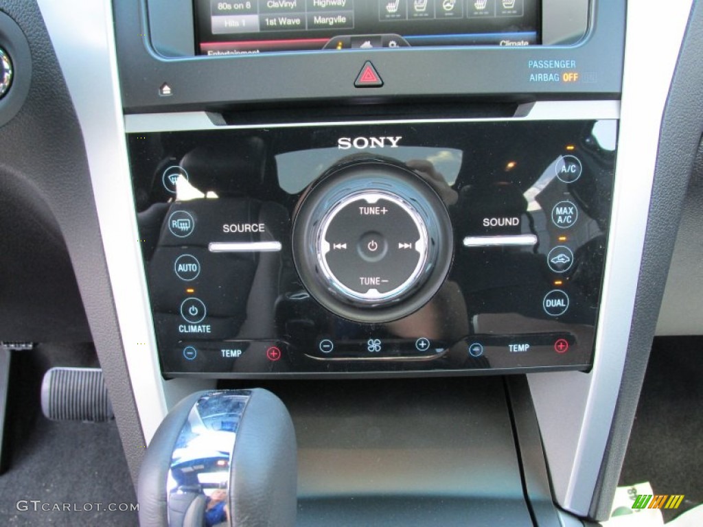 2015 Explorer Sport 4WD - Magnetic / Sport Charcoal Black photo #32