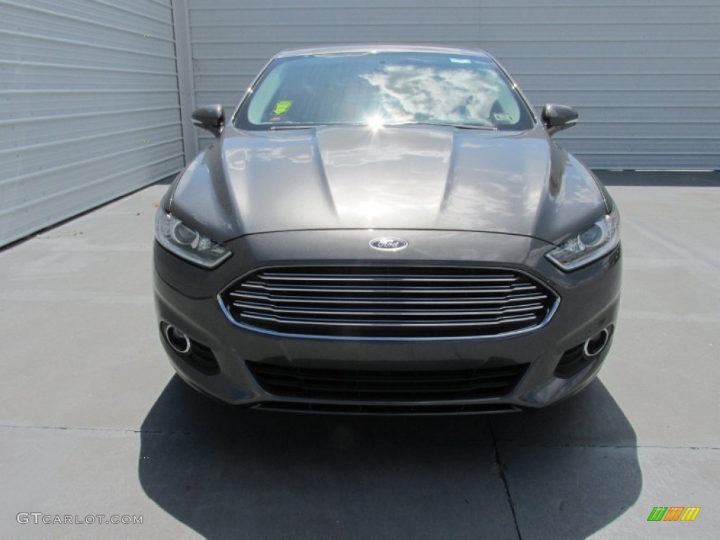 2015 Fusion SE - Magnetic Metallic / Charcoal Black photo #8