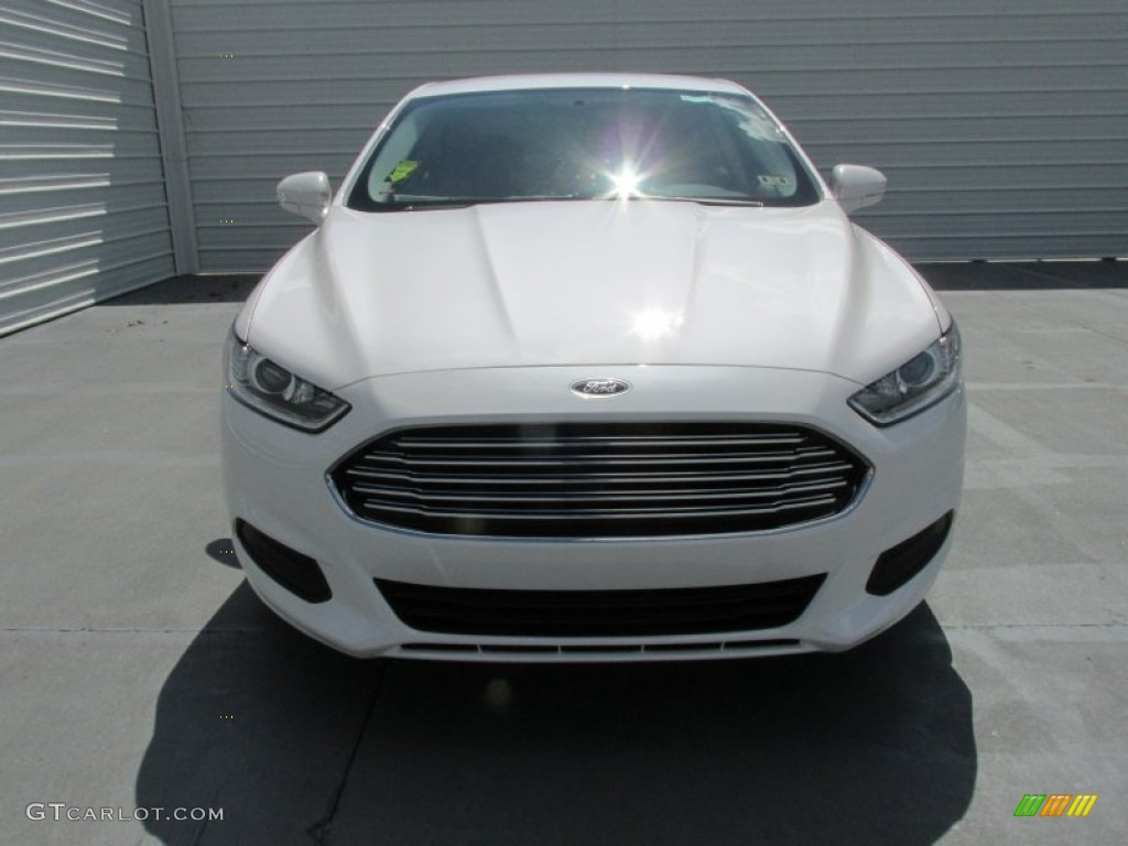 2015 Fusion SE - White Platinum Metallic / Charcoal Black photo #8