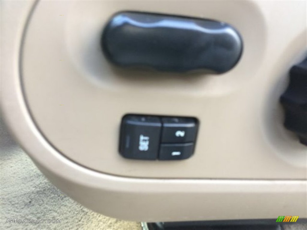 2005 F150 Lariat SuperCrew 4x4 - Black / Tan photo #48