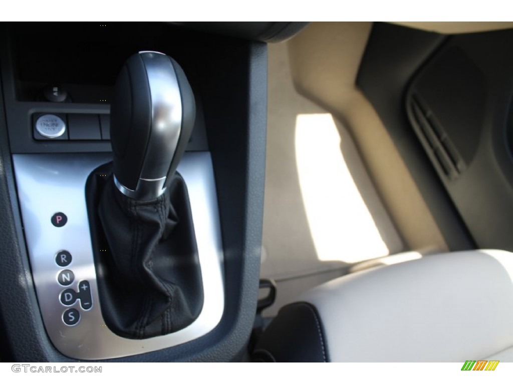 2014 Jetta SEL Sedan - Pure White / 2 Tone Cornsilk Beige/Black photo #14