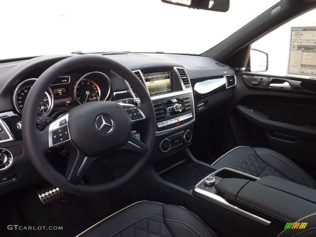 2015 Mercedes-Benz ML 400 4Matic designo Black Dashboard Photo #97004709