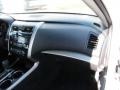 Pearl White - Altima 2.5 S Photo No. 19