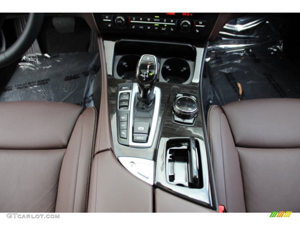 2014 BMW 5 Series 550i xDrive Sedan Controls Photo #97008978