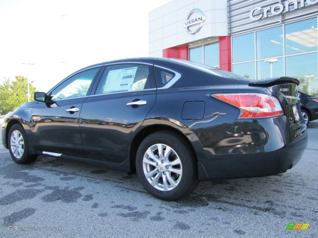 2015 Altima 2.5 S - Storm Blue / Beige photo #3