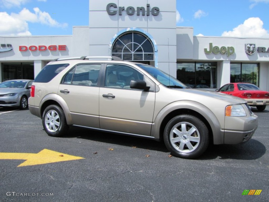 2006 Freestyle SE - Pueblo Gold Metallic / Pebble Beige photo #1