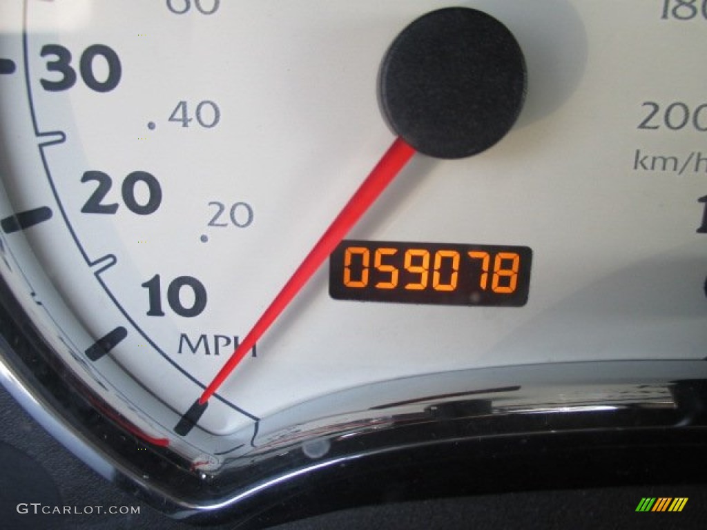2005 VUE V6 AWD - Pacific Blue / Gray photo #13