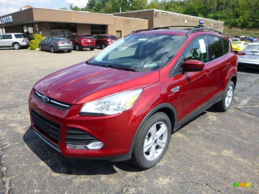 2014 Escape SE 2.0L EcoBoost 4WD - Ruby Red / Charcoal Black photo #5