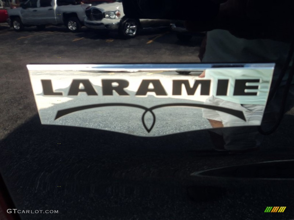 2012 Ram 2500 HD Laramie Crew Cab 4x4 - True Blue Pearl / Dark Slate photo #37