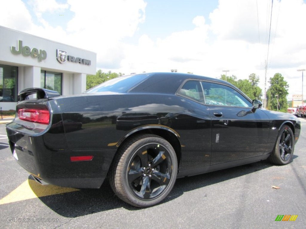 2014 Challenger R/T Blacktop - Black / Dark Slate Gray photo #7