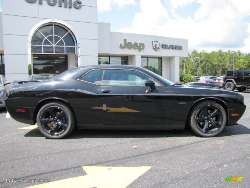 2014 Challenger R/T Blacktop - Black / Dark Slate Gray photo #8
