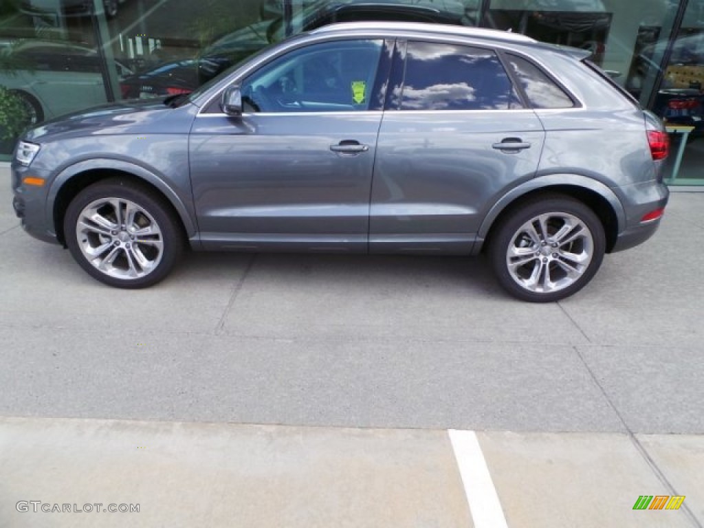 2015 Q3 2.0 TFSI Premium Plus quattro - Monsoon Grey Metallic / Black photo #4