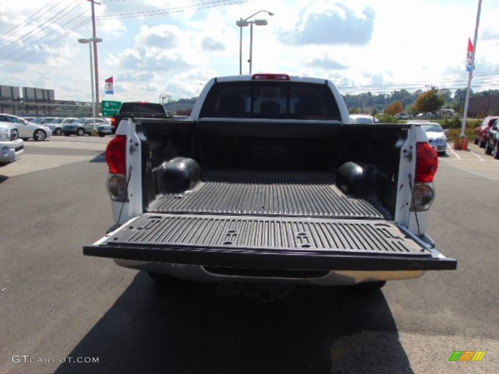 2008 Tundra SR5 TRD Double Cab 4x4 - Super White / Graphite Gray photo #9