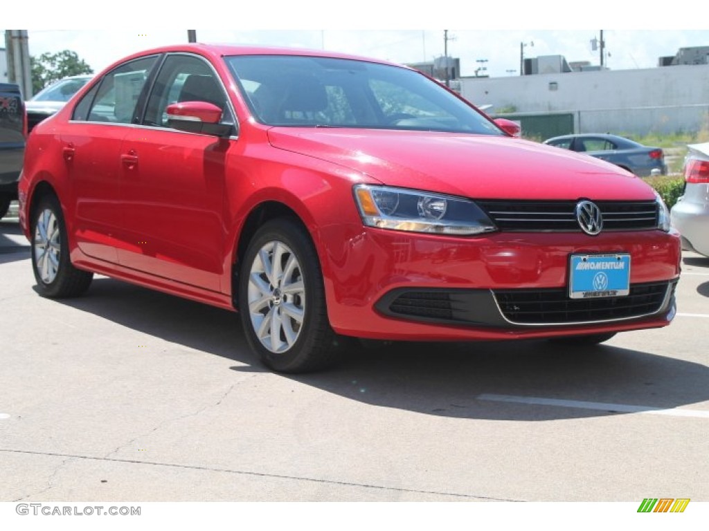 2014 Jetta SE Sedan - Tornado Red / Titan Black photo #1