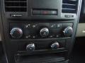 Deep Crimson Crystal Pearl - Grand Caravan SE Photo No. 13