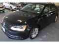 Black - Jetta SE Sedan Photo No. 3