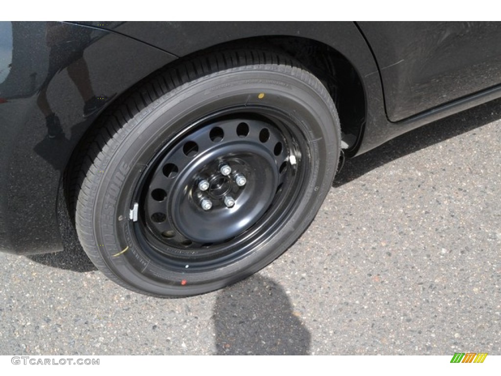 2014 Scion xD Standard xD Model Wheel Photo #97030233