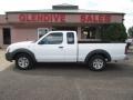 Avalanche White - Frontier XE King Cab Photo No. 5