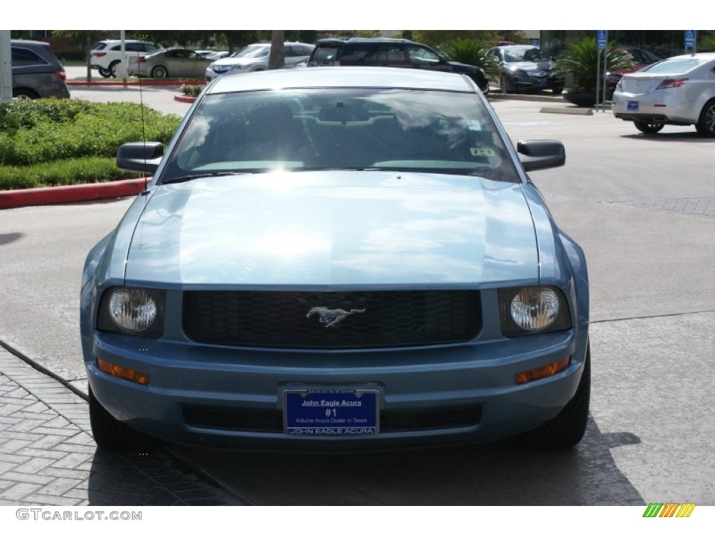 2007 Mustang V6 Premium Coupe - Windveil Blue Metallic / Medium Parchment photo #3