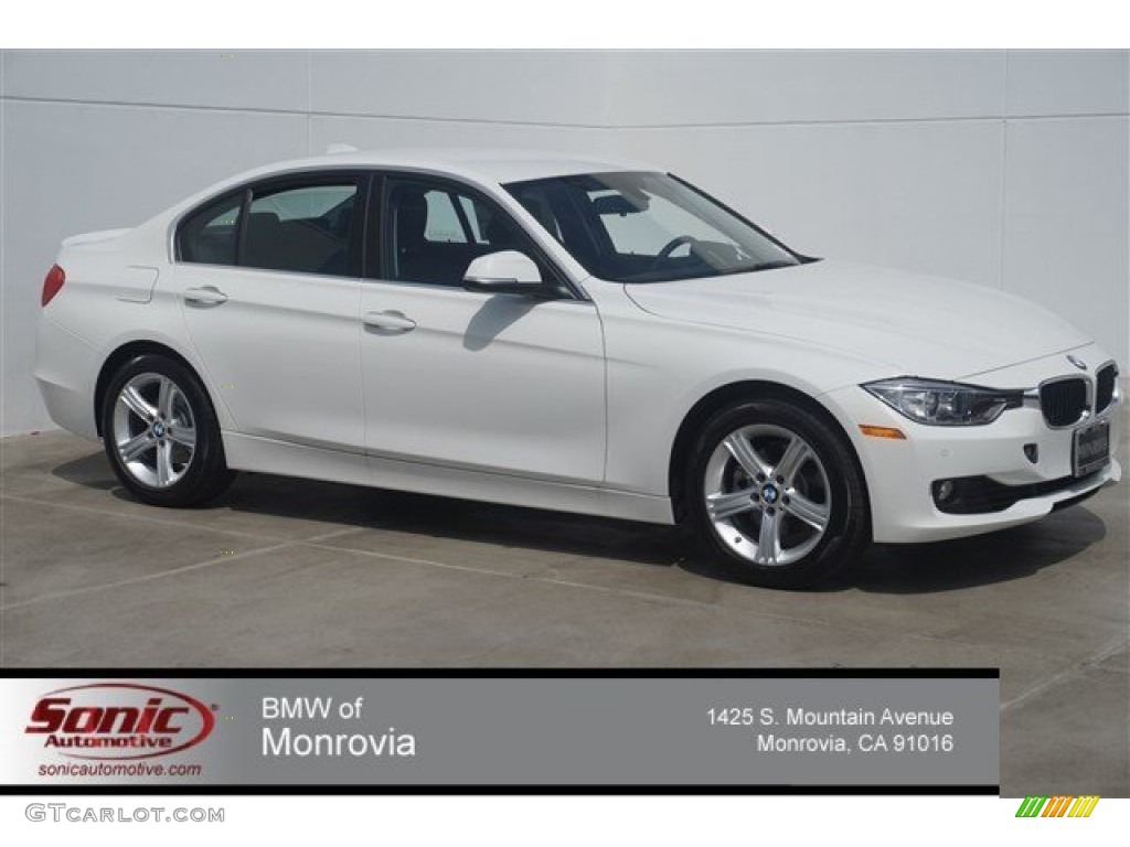 2015 3 Series 328i Sedan - Alpine White / Black photo #1