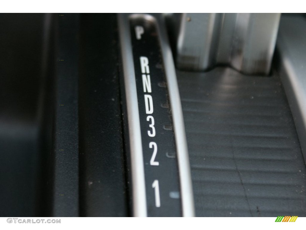 2007 Mustang V6 Premium Coupe - Windveil Blue Metallic / Medium Parchment photo #33