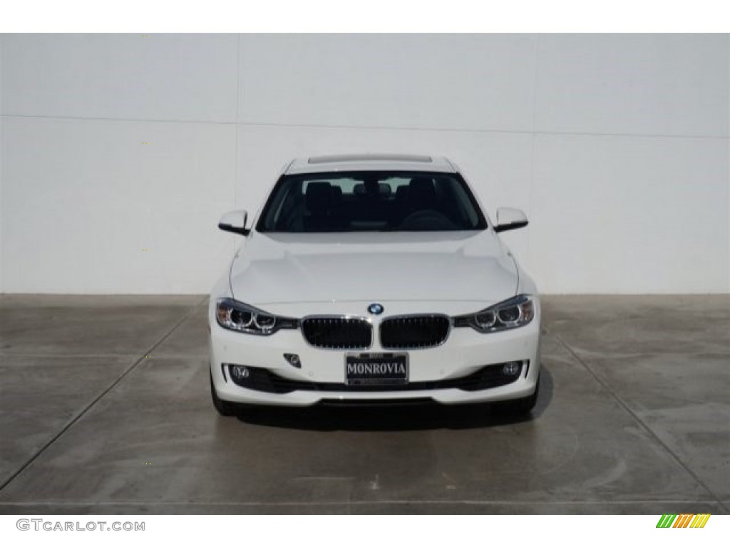 2015 3 Series 328i Sedan - Alpine White / Black photo #3