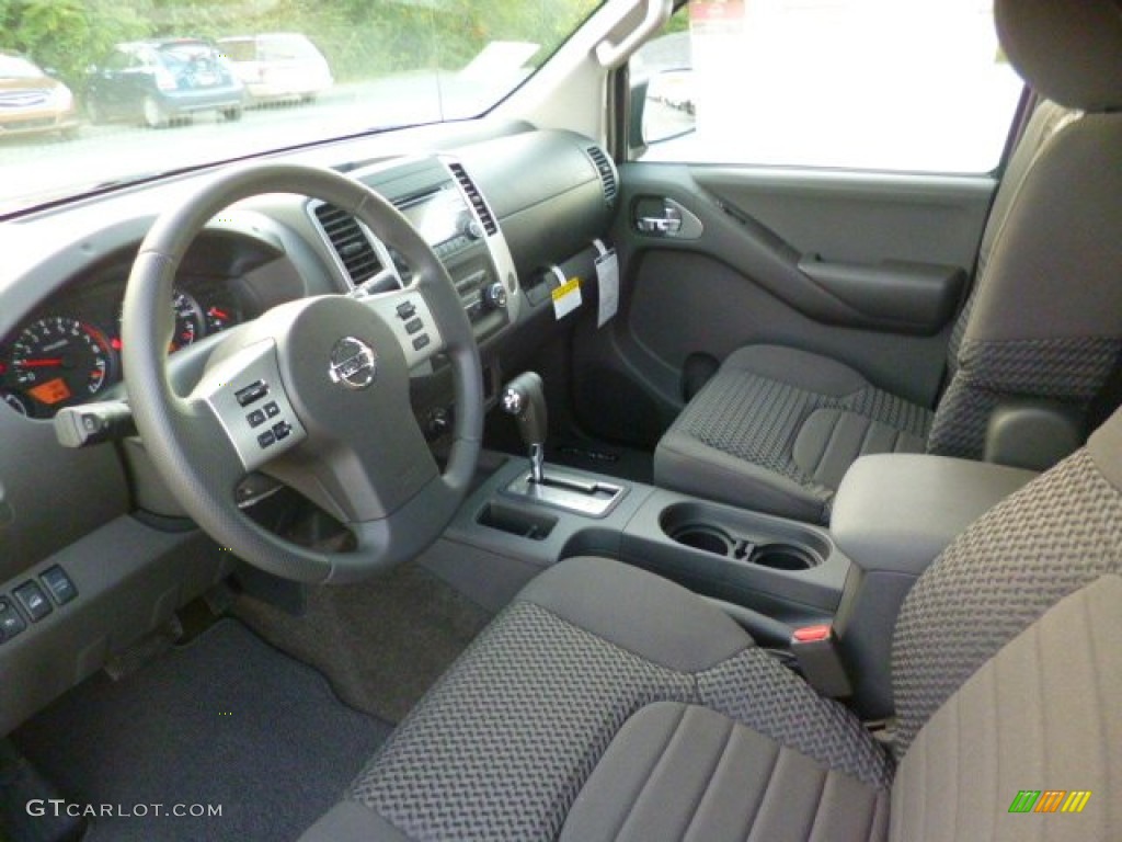 2014 Frontier SV King Cab 4x4 - Night Armor / Graphite photo #16