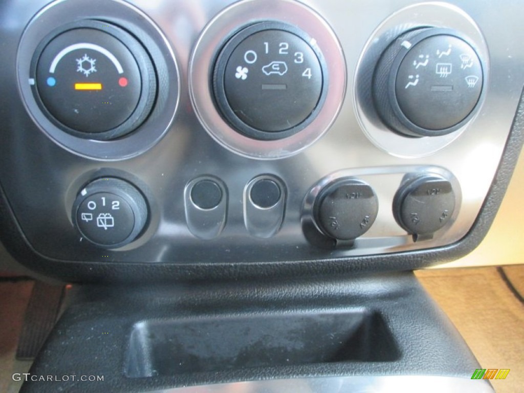 2008 Hummer H3 Standard H3 Model Controls Photo #97051172