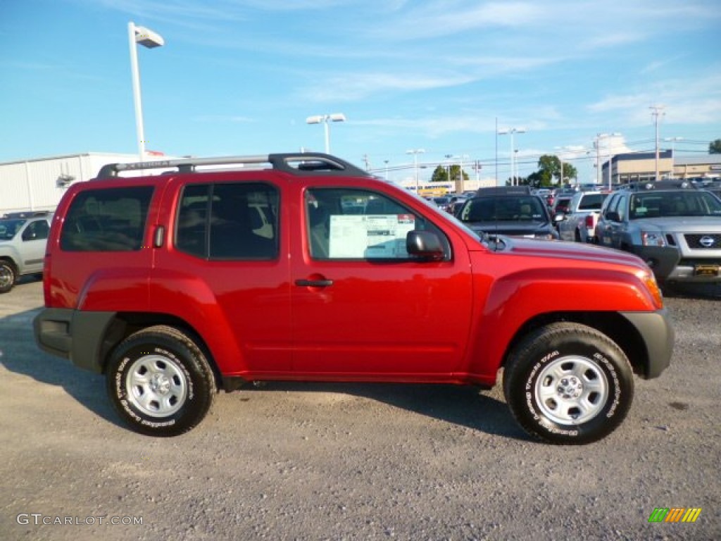 2015 Xterra X 4x4 - Cayenne Red / Gray photo #7