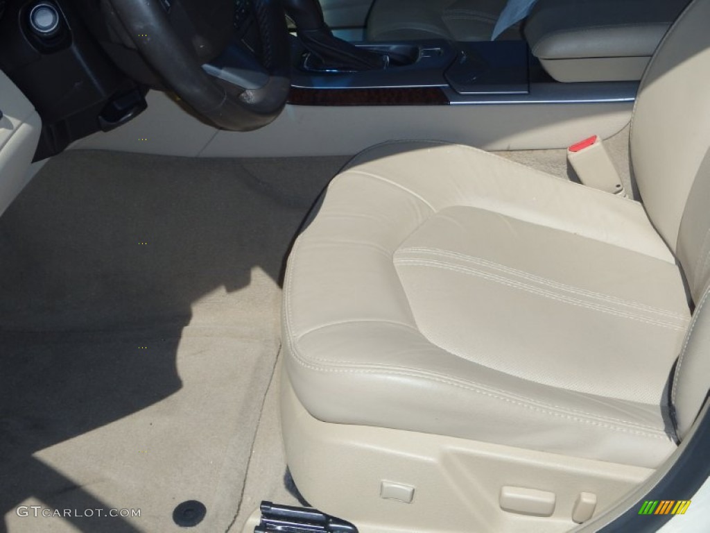 2011 CTS 3.0 Sedan - Vanilla Latte Metallic / Cashmere/Cocoa photo #10