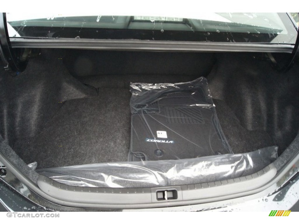 2015 Toyota Corolla S Plus Trunk Photo #97054226