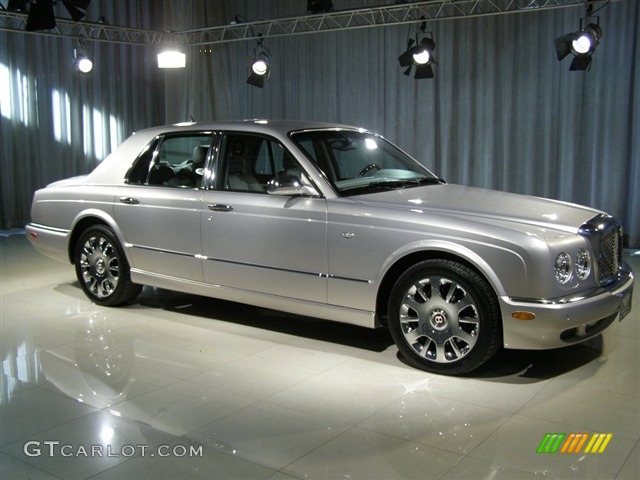 2005 Bentley Arnage R Mulliner, Silver Storm / Cinder/Burr Walnut, Front Right 2005 Bentley Arnage R Mulliner Parts
