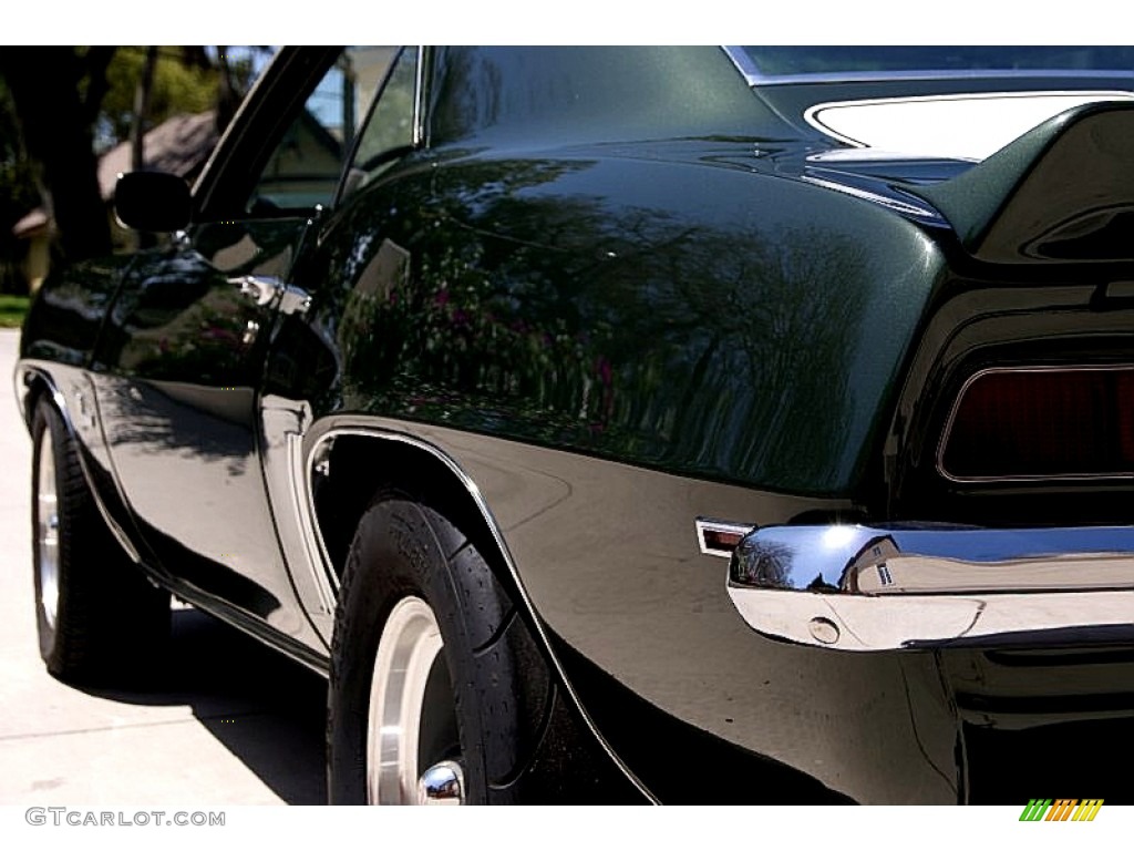 1969 Camaro Z28 Coupe - Fathom Green / Medium Green photo #16