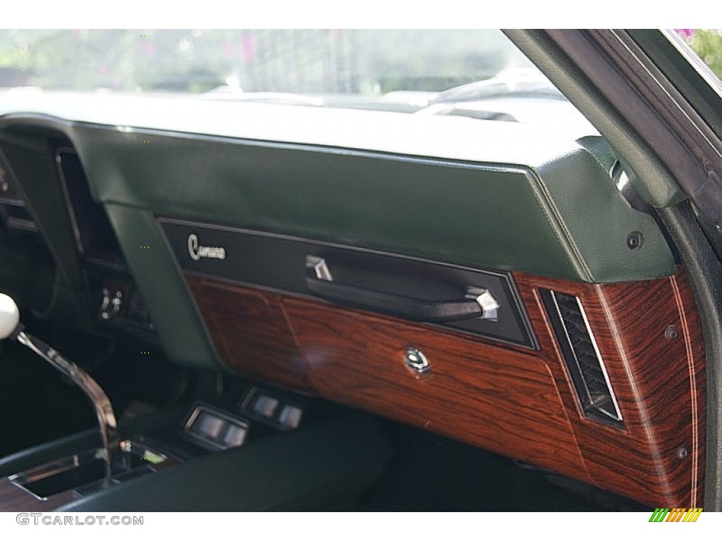 1969 Chevrolet Camaro Z28 Coupe Medium Green Dashboard Photo #97061458