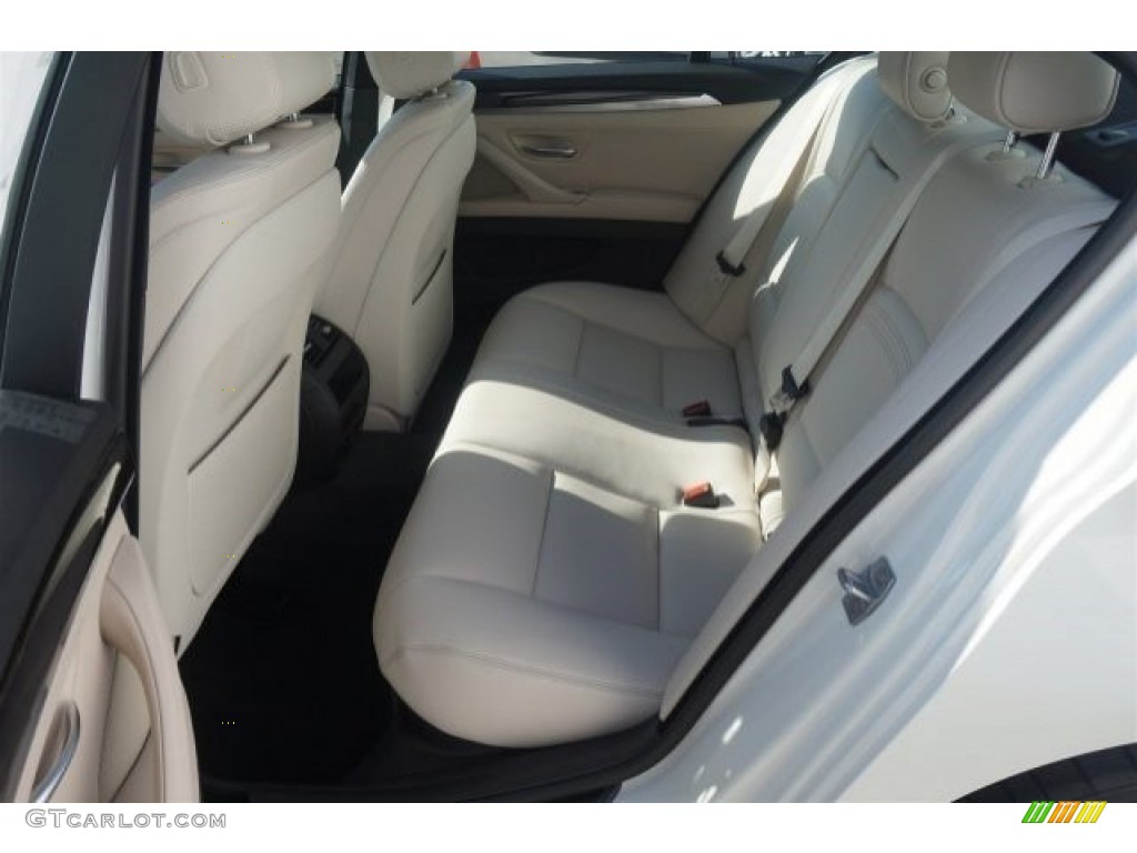 2015 BMW 5 Series 535i Sedan Rear Seat Photo #97062422
