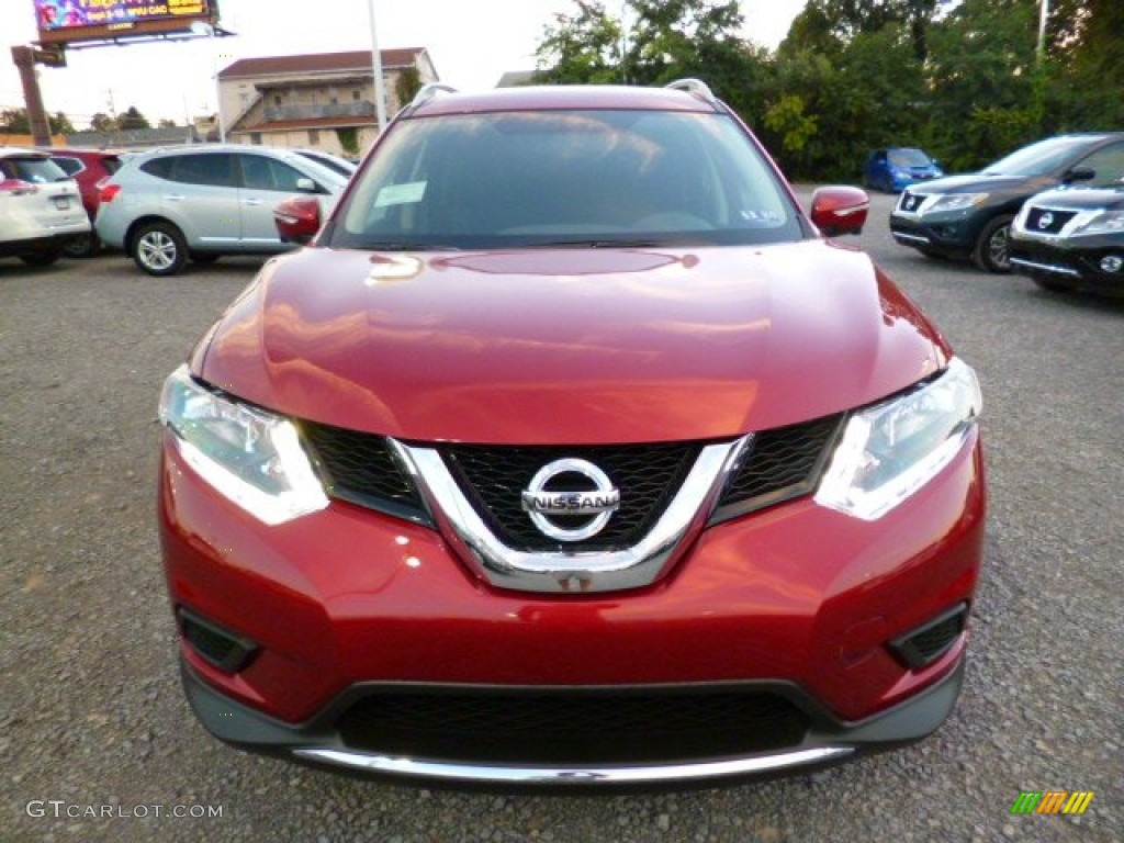 2014 Rogue SV AWD - Cayenne Red / Charcoal photo #2