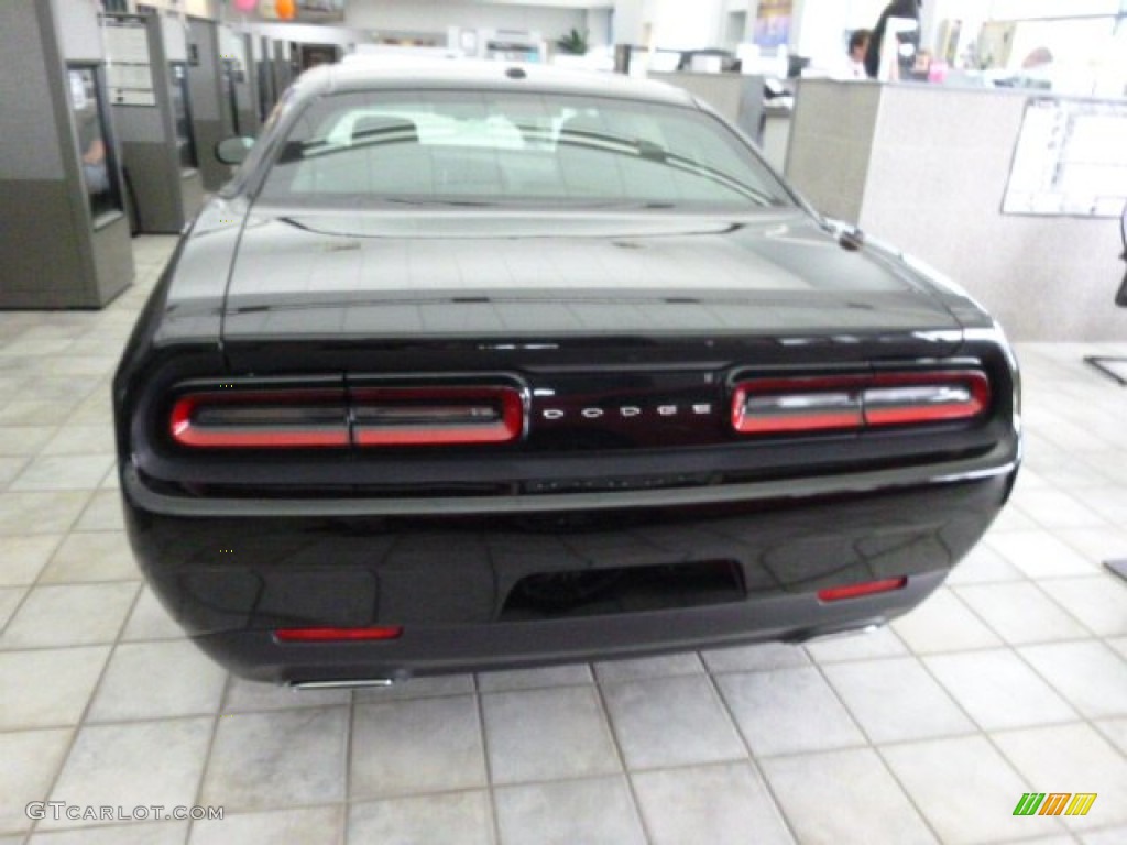 Pitch Black 2015 Dodge Challenger SXT Exterior Photo #97067101
