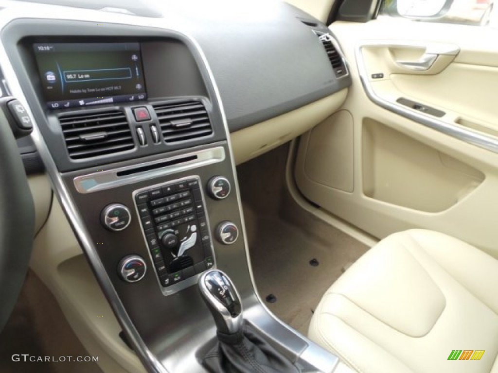 2015 XC60 T6 AWD - Savile Grey Metallic / Soft Beige photo #13