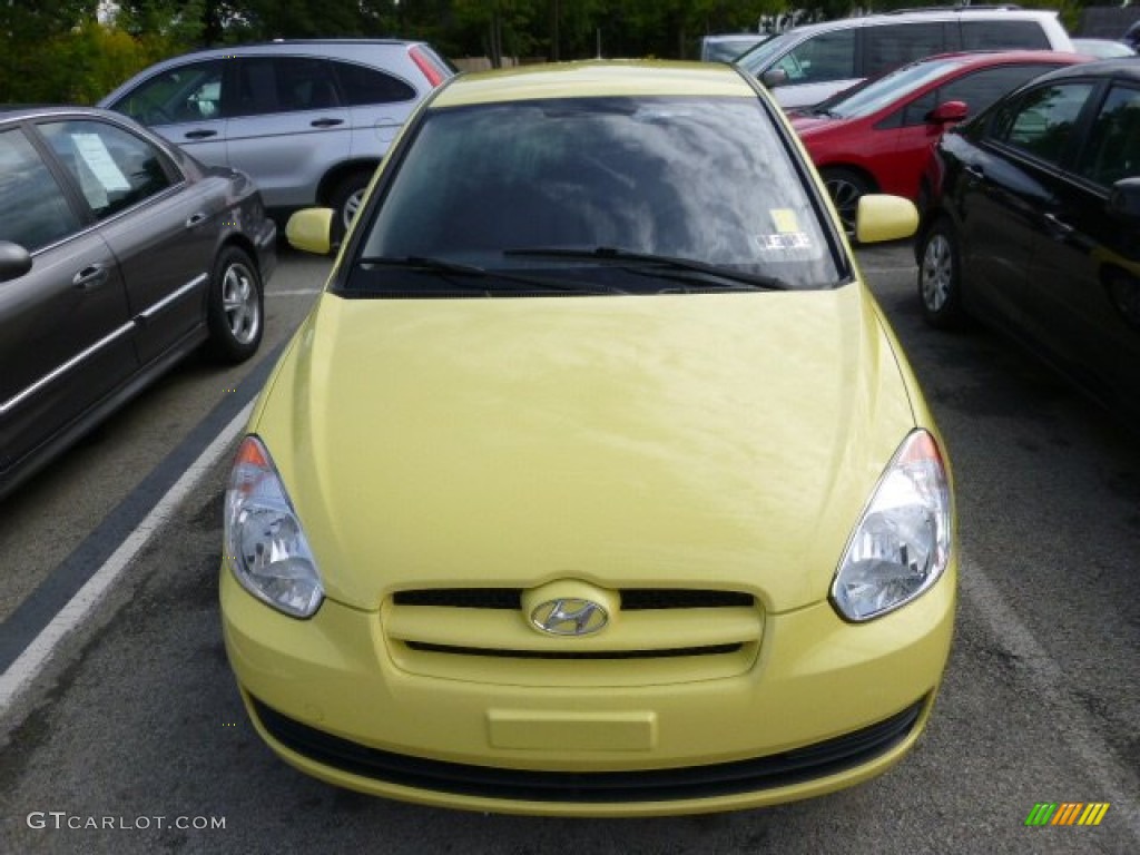 2010 Accent GS 3 Door - Mellow Yellow / Black photo #2