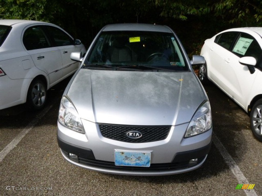 2006 Rio Rio5 SX Hatchback - Silver / Gray photo #2