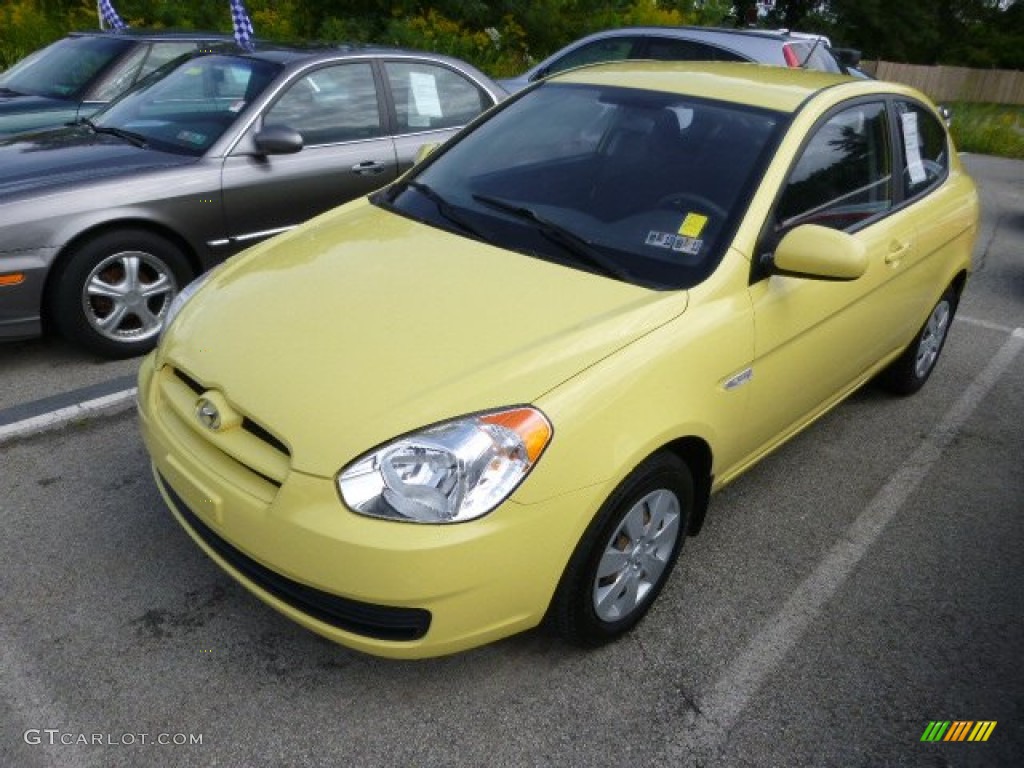 2010 Accent GS 3 Door - Mellow Yellow / Black photo #3