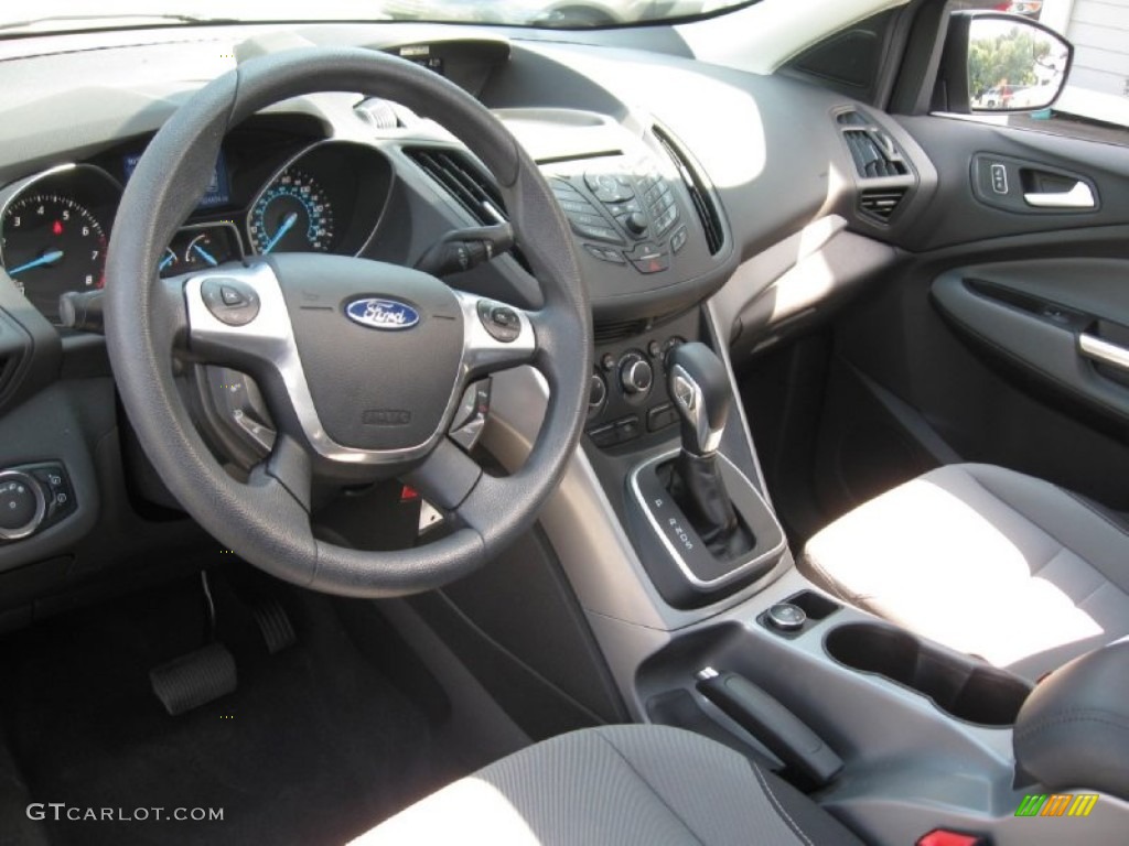 2013 Escape SE 1.6L EcoBoost 4WD - Tuxedo Black Metallic / Charcoal Black photo #10