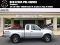 2004 Radiant Silver Metallic Nissan Frontier XE V6 King Cab 4x4  photo #1
