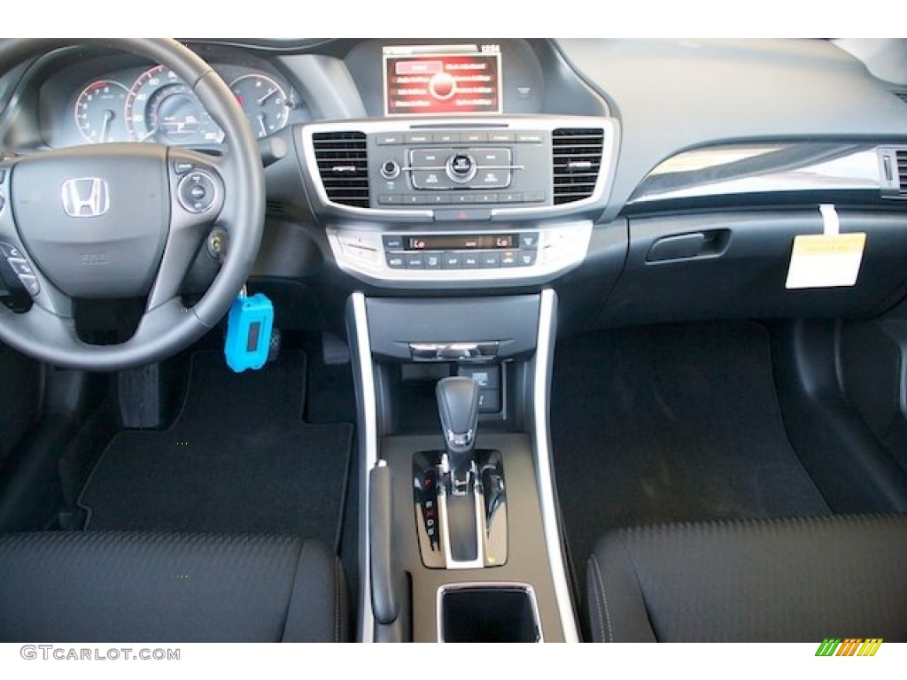 2015 Honda Accord Sport Sedan Black Dashboard Photo #97072429